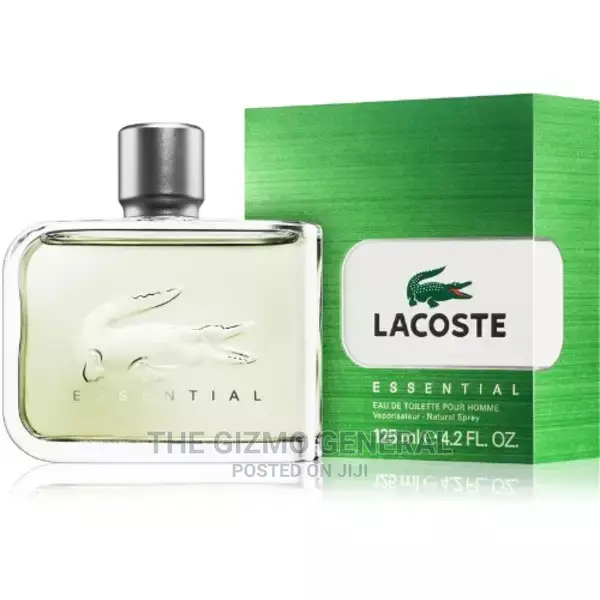 Lacoste Essential