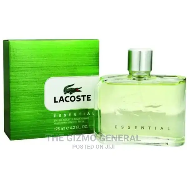 Lacoste Essential