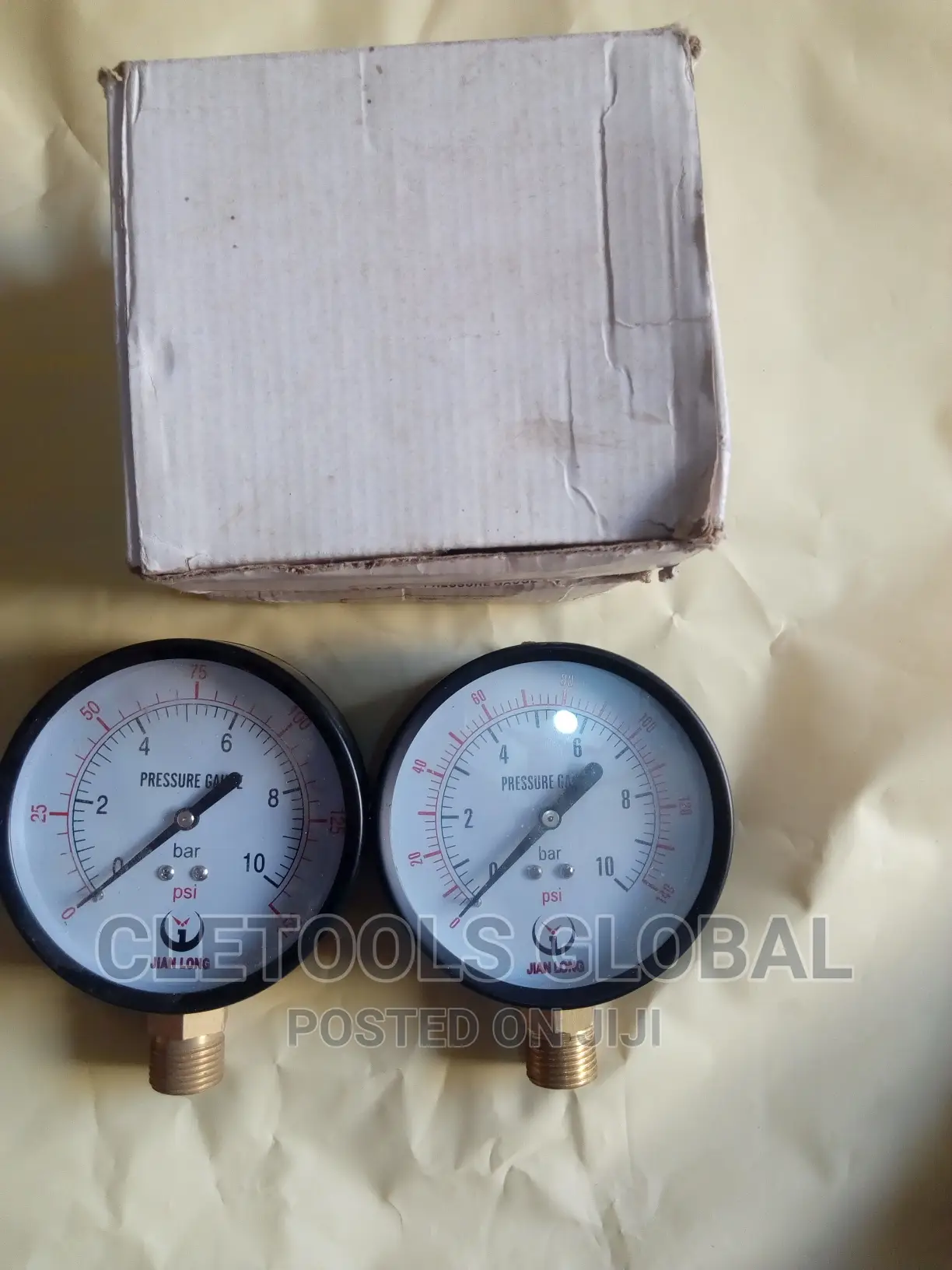 Pressure Gauge