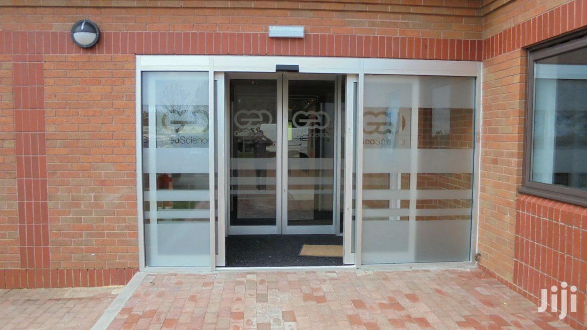 Automatic Sliding Door