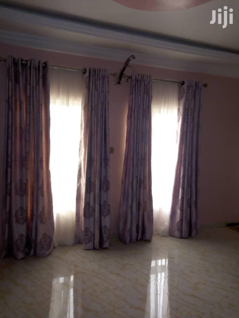Curtain Decoration