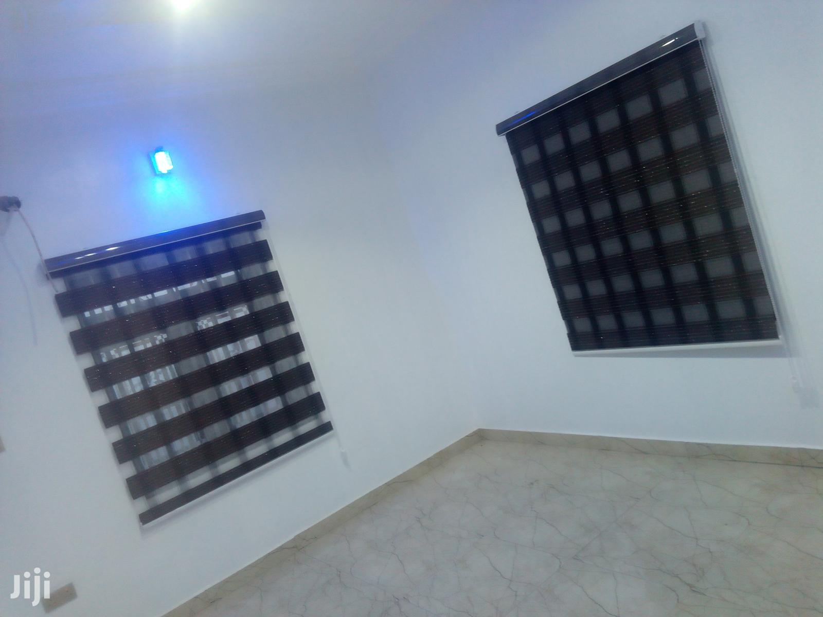 Window Blind Interior Decoration