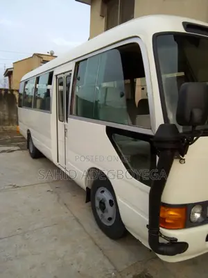 Coaster Bus for Hire 2014 Executive