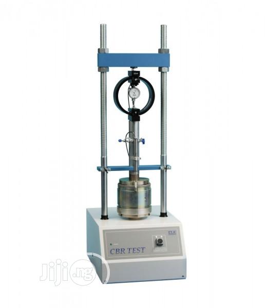 CBR Testing Machine