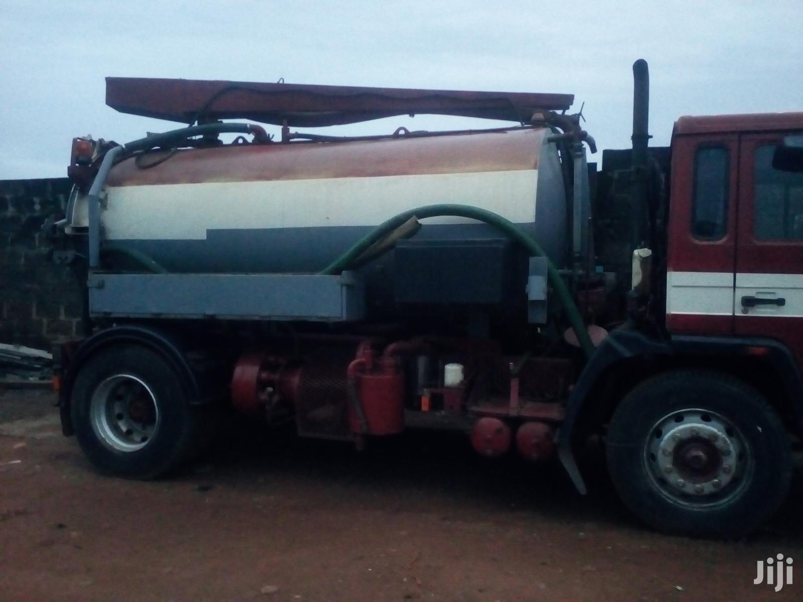 Septic Waste Evacuation Services (Soakaway Truck)