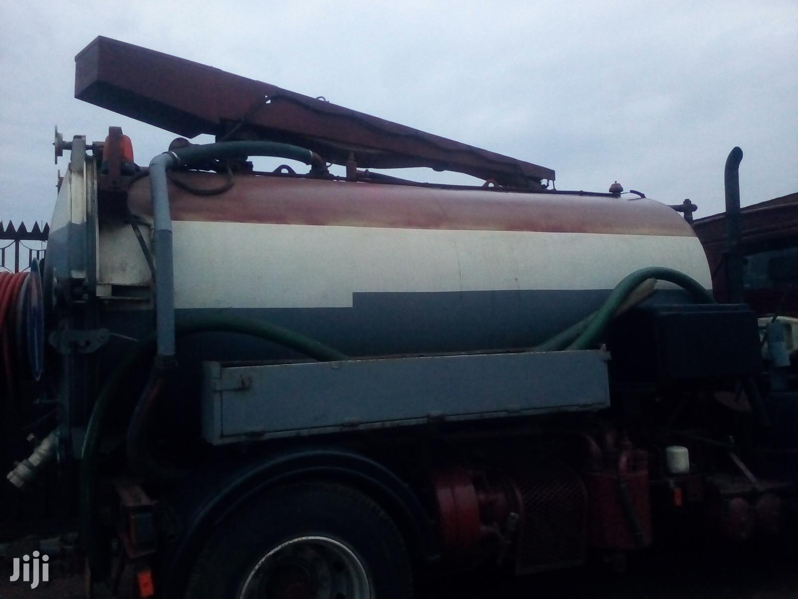 Septic Waste Evacuation Services (Soakaway Truck)