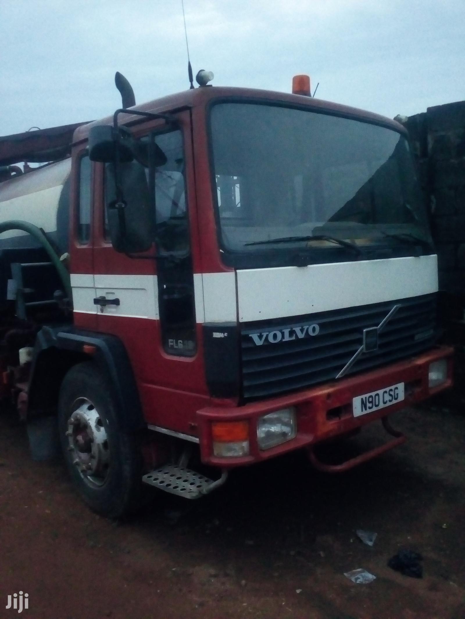 Septic Waste Evacuation Services (Soakaway Truck)