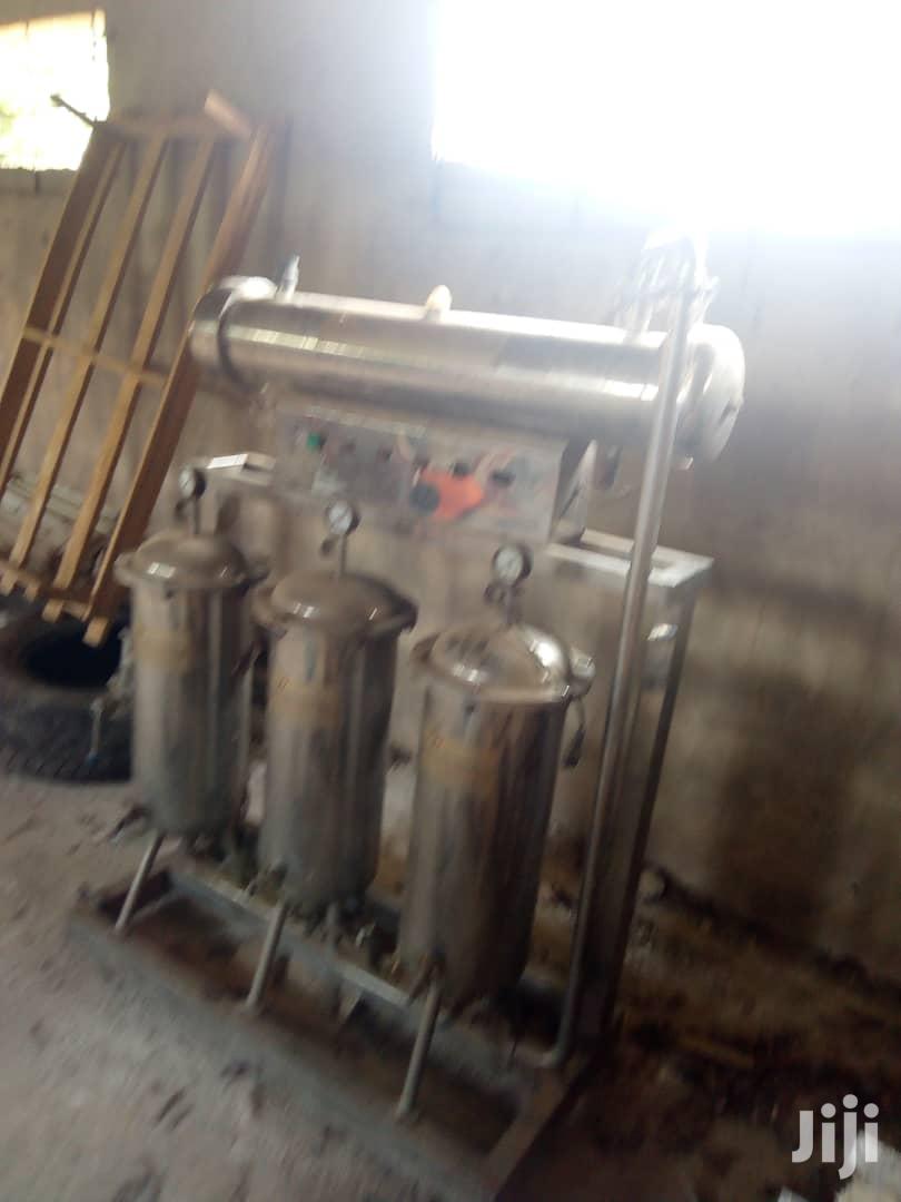 Borehole and Water Purification With Reverse Osmosis Machine
