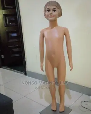 4 to 6 Years Full Body Female Plastic Kid Display Mannquin
