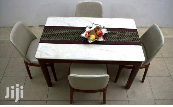4 Seater Marble Dinning Set