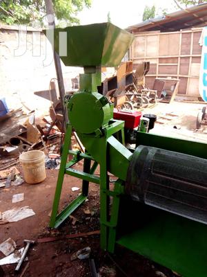 Palm Kernel Cracker and Seperating Machine