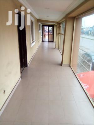 Photo - Office Space/Shop With 2 Toilet 2 Big Room On The Road