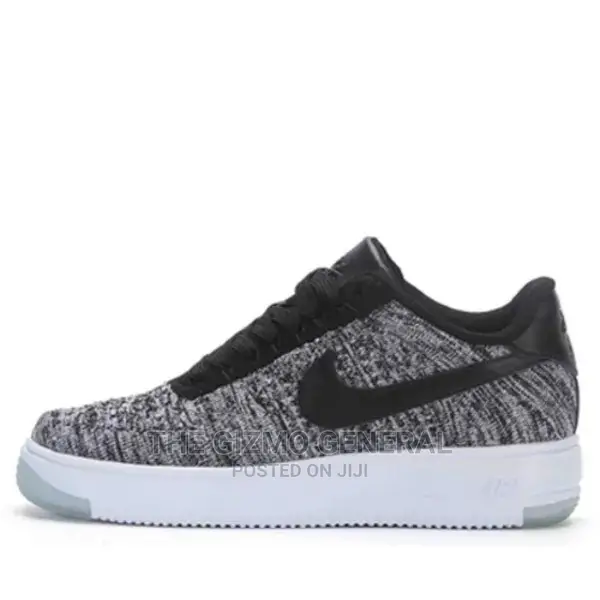 Nike Air Force 1 Flyknit Low Shoe