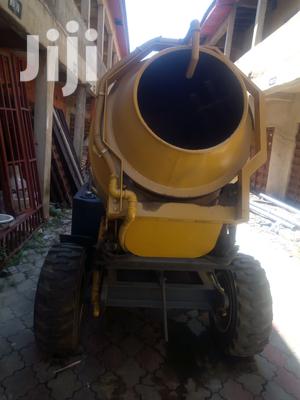 Concrete Miser Motorise Machine