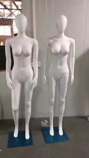 Glossy White Female Mannequins 8