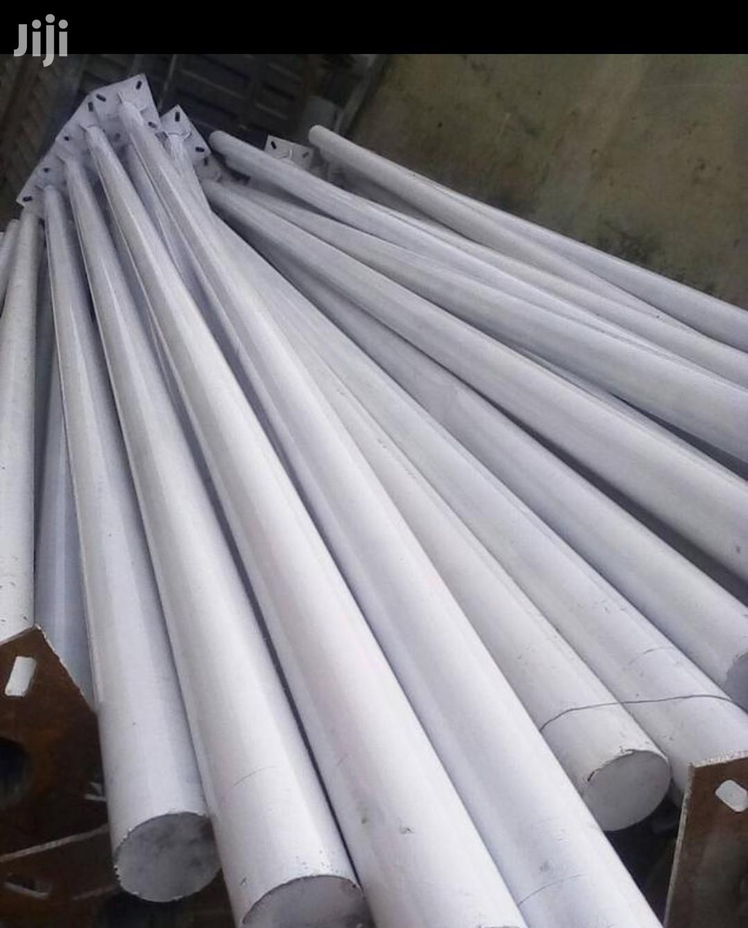 Local 6m Galvanised Hinged Pole Designed for Range of Solar