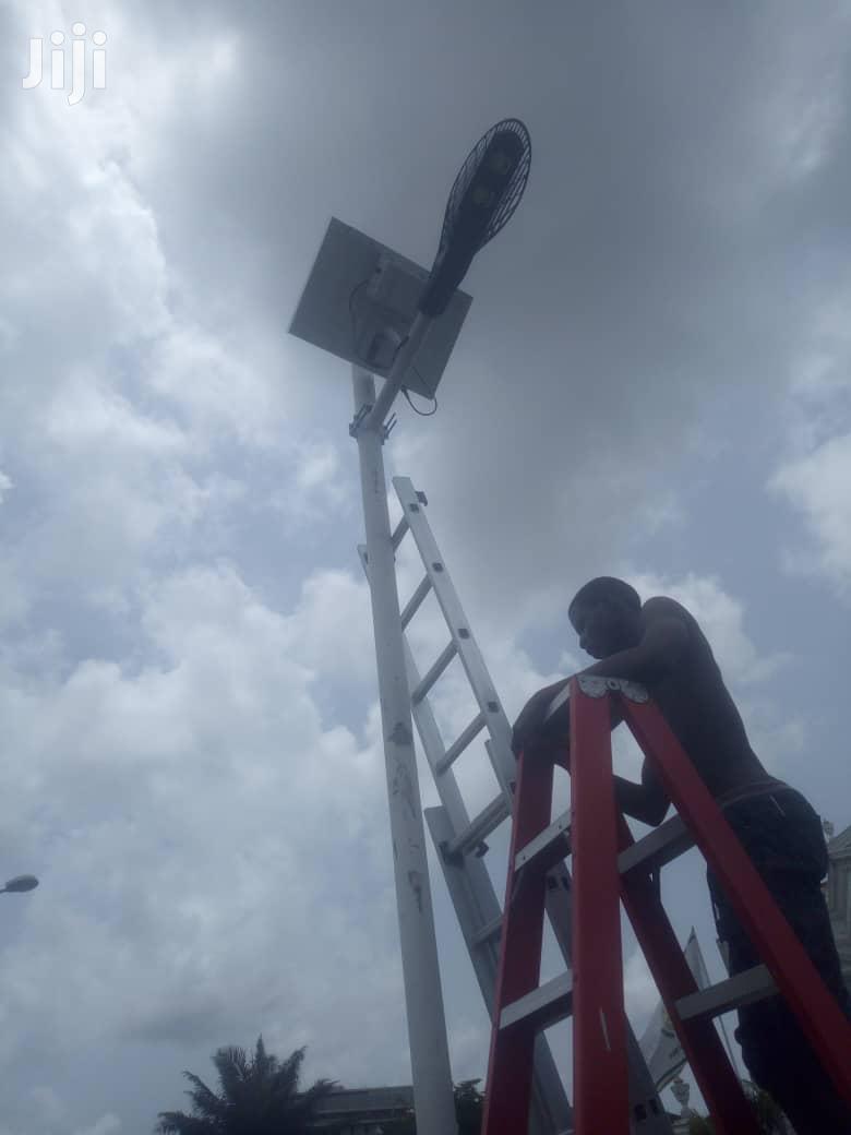 Local 6m Galvanised Hinged Pole Designed for Range of Solar