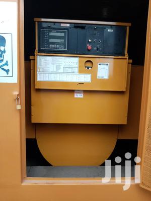 Great 1500kva Caterpillar Generator