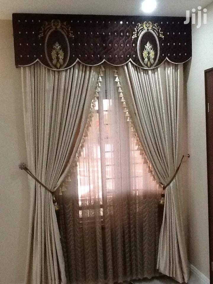 Curtains Saw