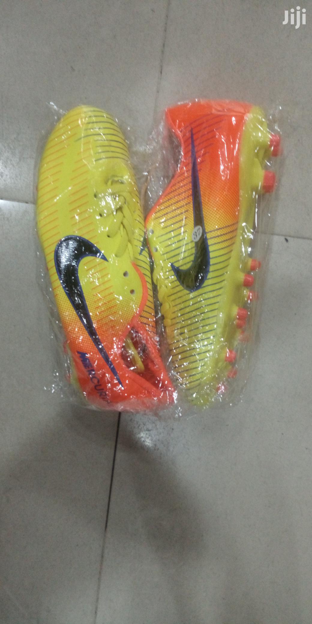 Soccer Boot 37 Size