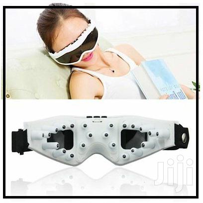 Electric Magnetic-Stone Eye Massager