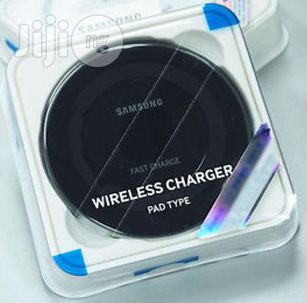 Samsung Galaxy Fast Wireless Charging Pad