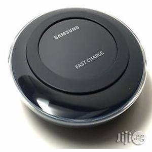 Samsung Galaxy Fast Wireless Charging Pad