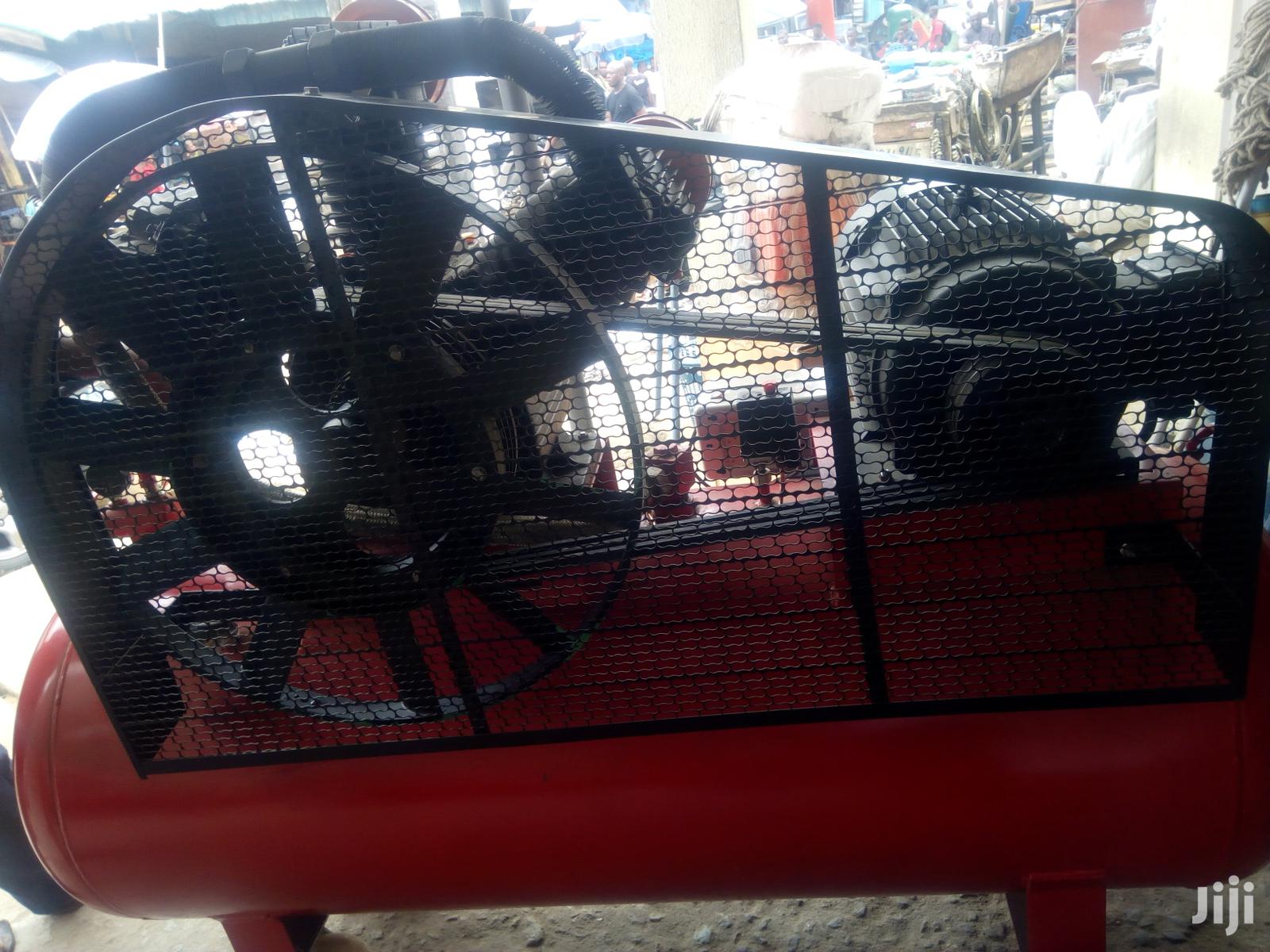 Air Compressor Machine