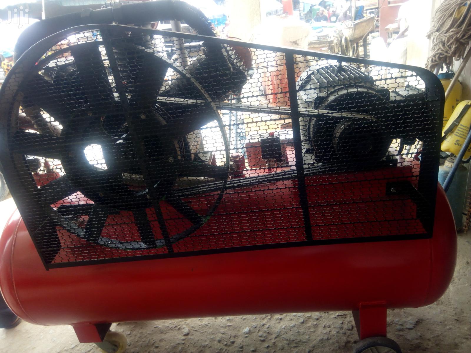 Air Compressor Machine