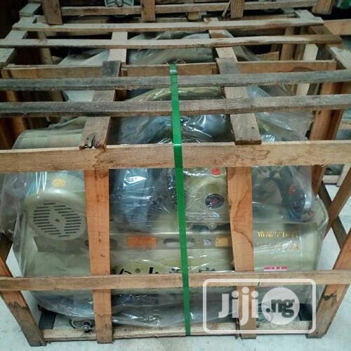 Small Air Compressor