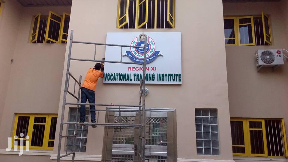 Sign Board/ Signage Maker