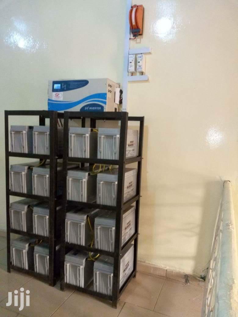 16 Batteries Rack