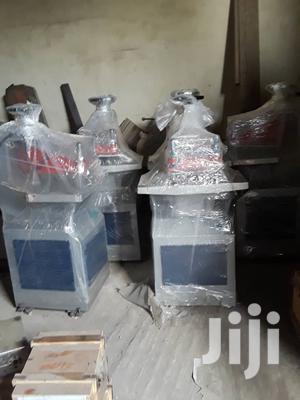 Hydraulic Nylon Puncher