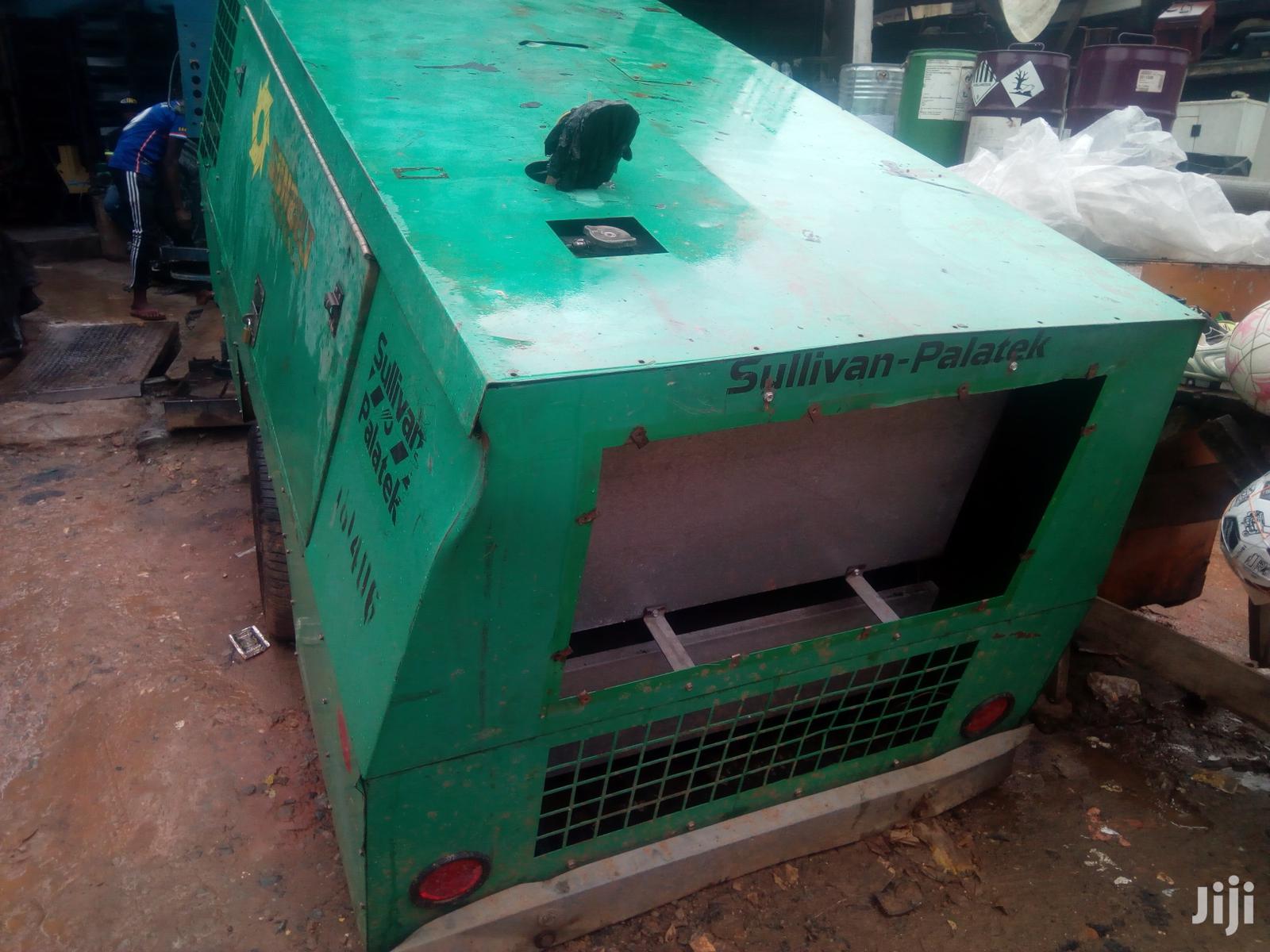 Air Compressor Machine