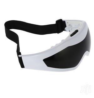 Mobile Eye Wear Massager