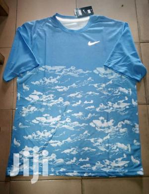 T-shirt Nike And Adiddas