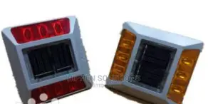 Powered Solar Road Stud By Hiphen