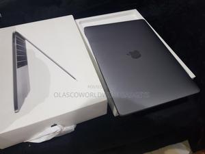 New Apple MacBook Pro 2017 8GB Intel Core I5 SSHD (Hybrid) 250GB