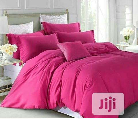 Duvet Set Bedsheets With 4 Pillow Cases