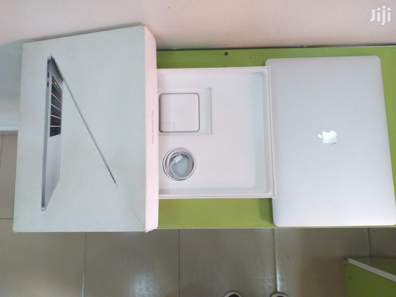 Laptop Apple MacBook Pro 16GB Intel Core i7 SSD 256GB