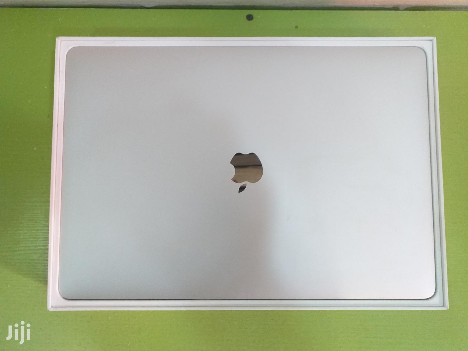 Laptop Apple MacBook Pro 16GB Intel Core i7 SSD 256GB