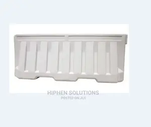 Plastic Water Horse/ Traffic Fence By Hiphen