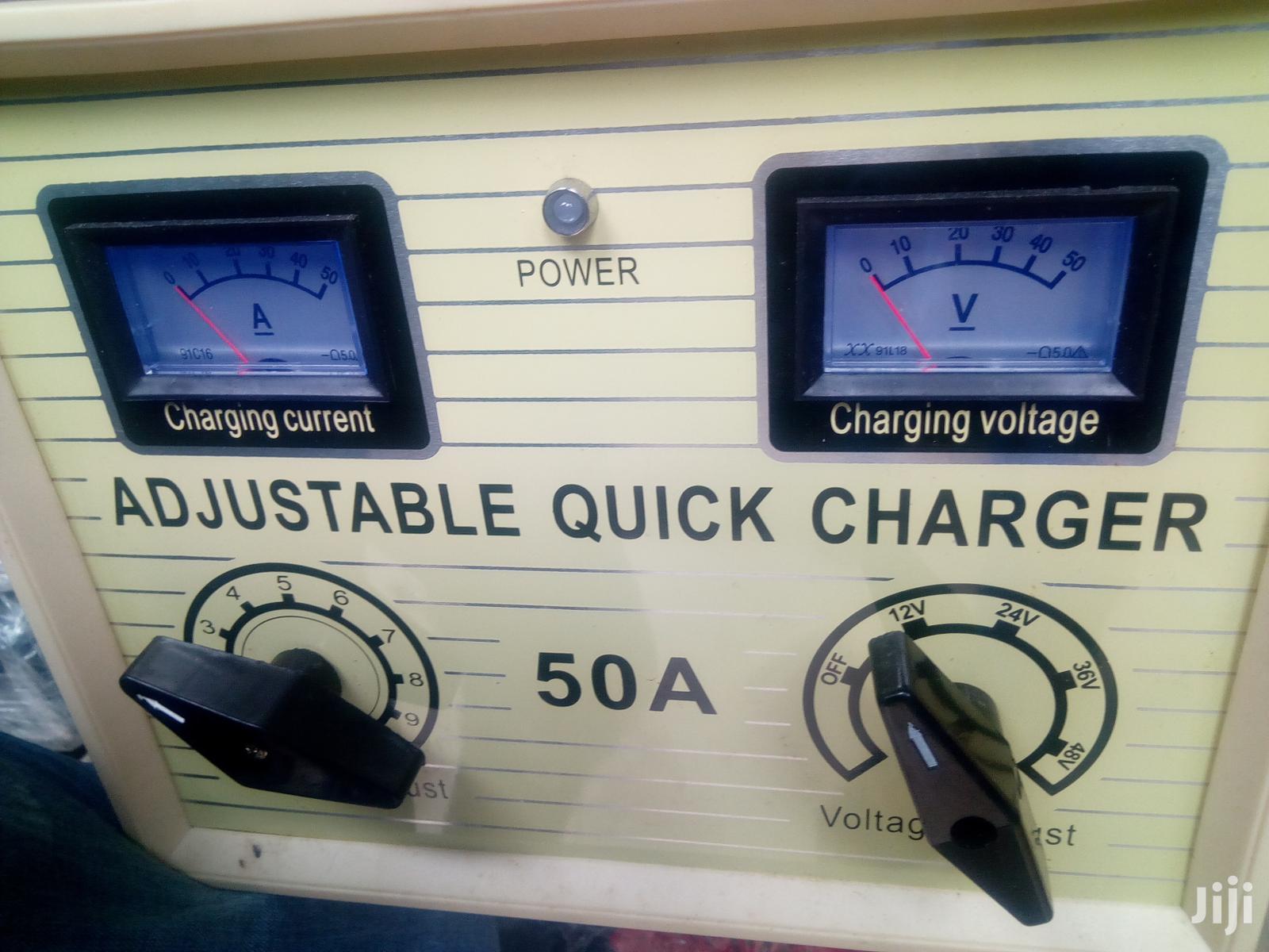 Battery Charger Machine