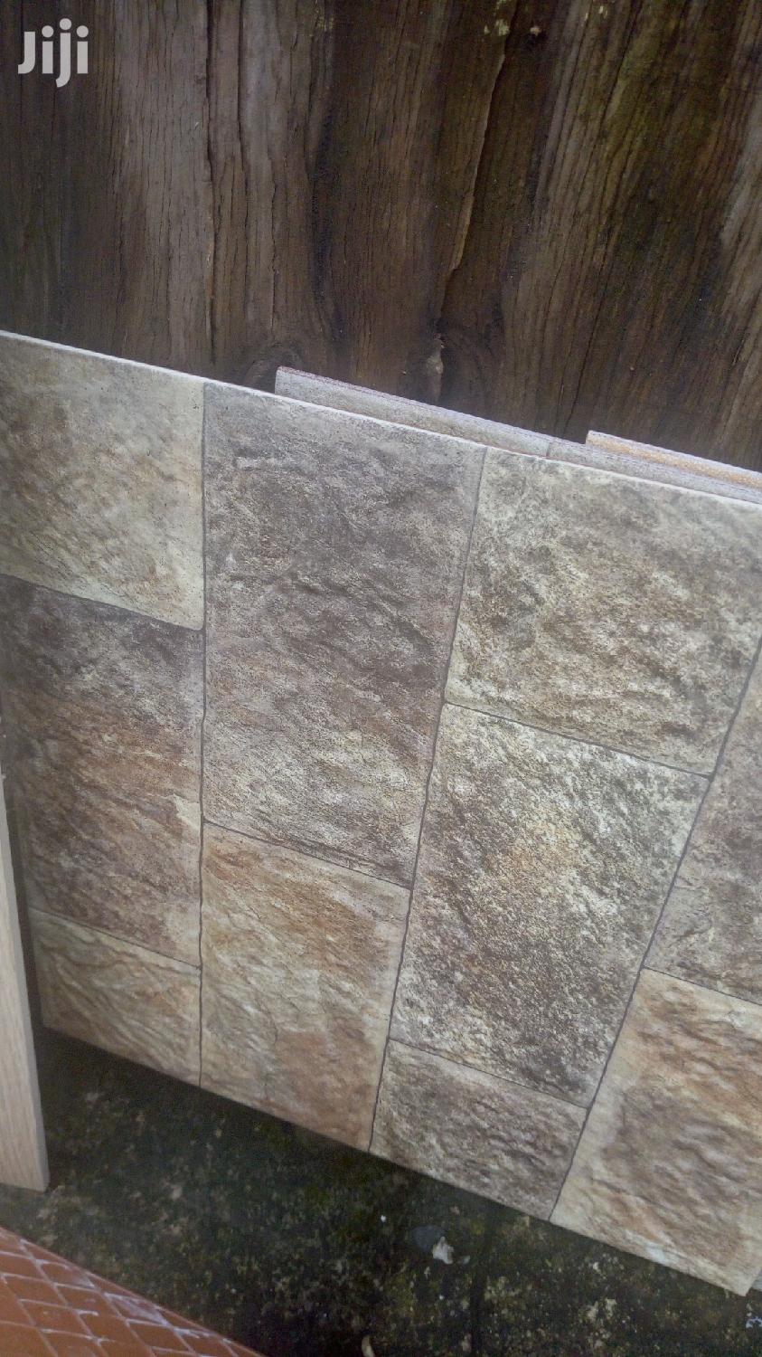 Spain Wall and Floor Tiles 45*45 in Size