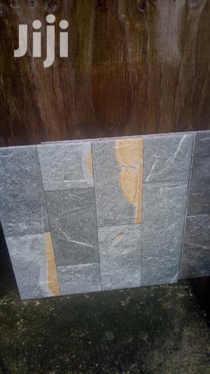 Spain Wall and Floor Tiles 45*45 in Size