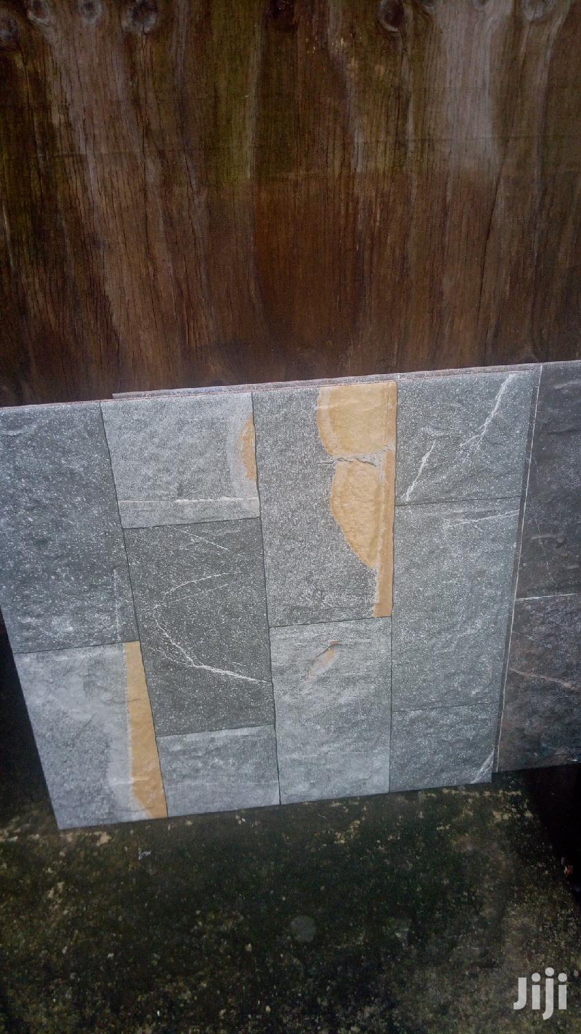 Spain Wall and Floor Tiles 45*45 in Size