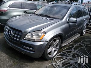 Mercedes-Benz GL-Class GL 550 2011 Gray