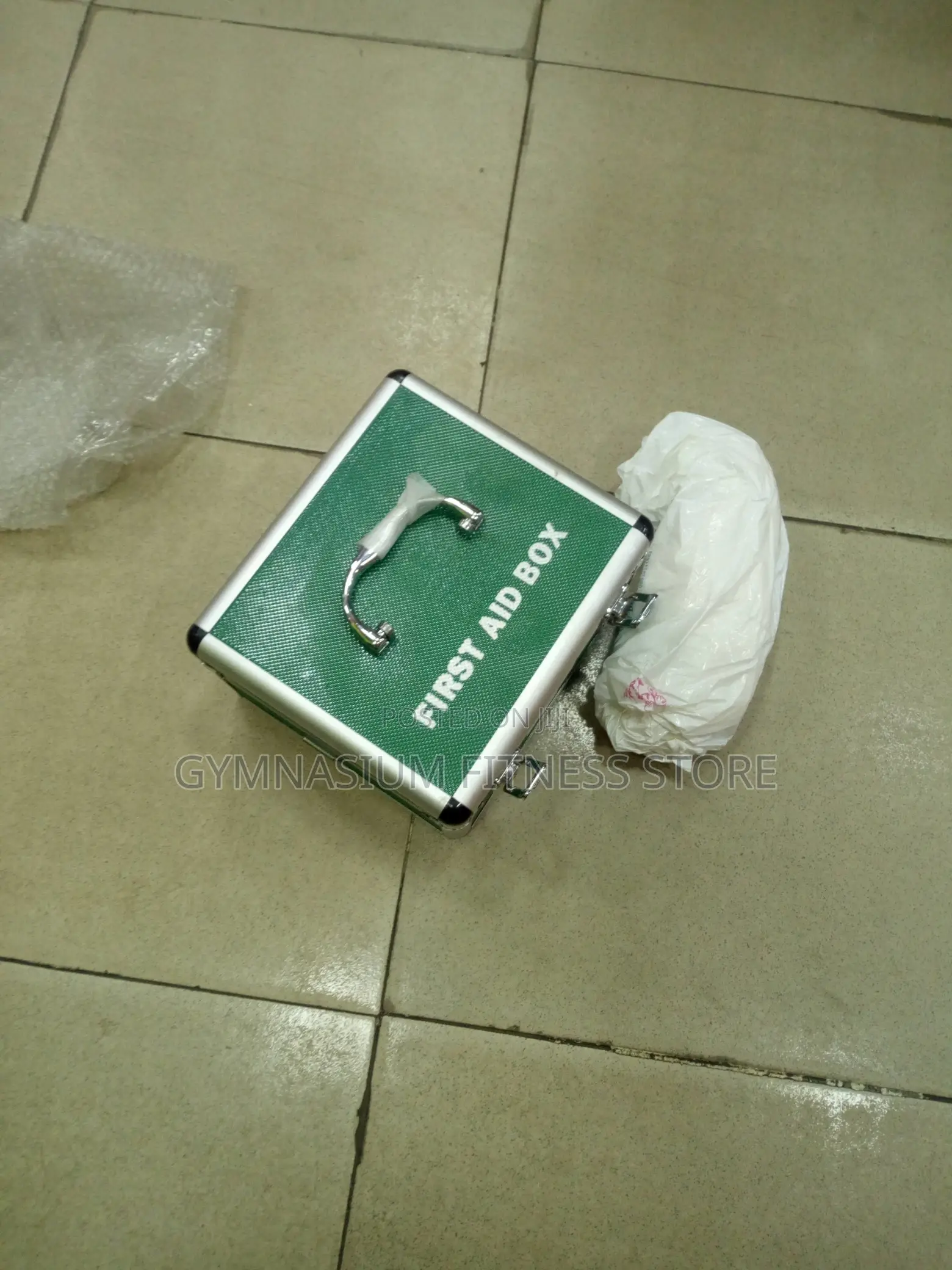 Kitted First Aid Box 4rt