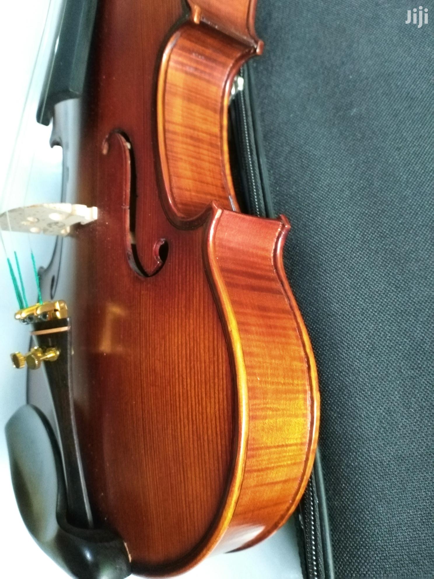 Hallmark-Uk High Quality Midrange Violin