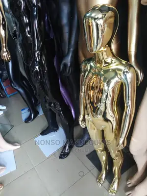 Age 6 to 10years Unisex Gold Silver Chrome Kid Mannequins